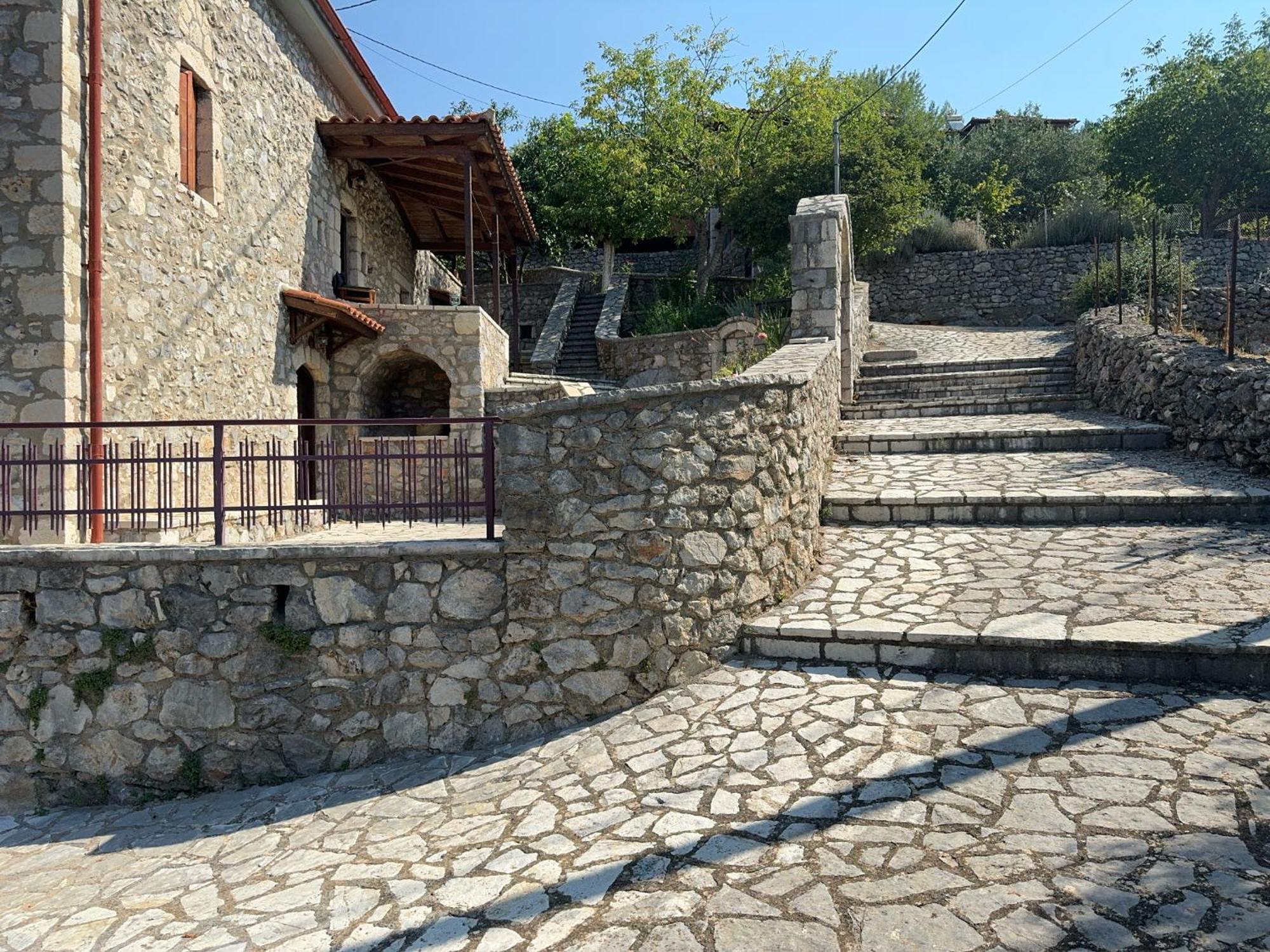 Terra Petra Villa At Psari Trikolonon Gortynia Ψάρι Εξωτερικό φωτογραφία