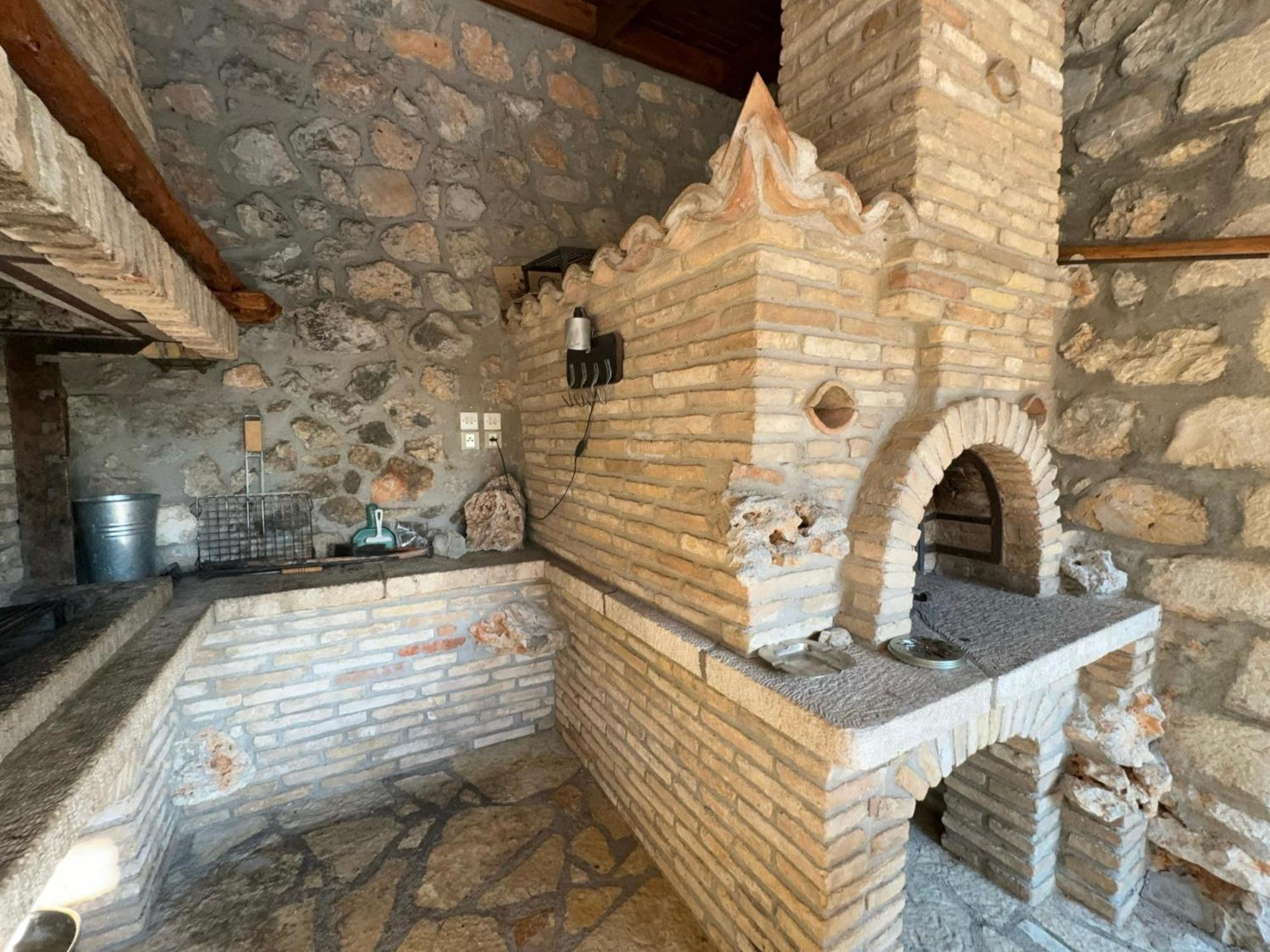 Terra Petra Villa At Psari Trikolonon Gortynia Ψάρι Εξωτερικό φωτογραφία